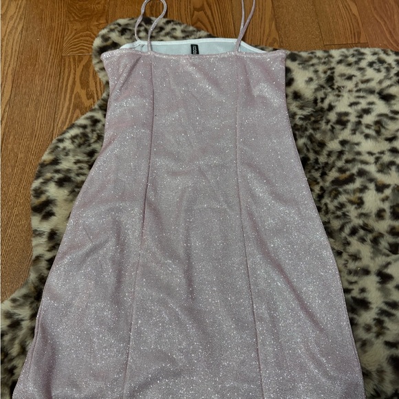 H&M dress - Picture 4 of 4